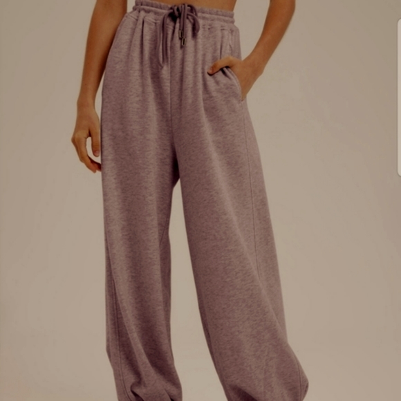 Drawstring Hem Sweatshirt & Balloon Sweatpants Set (Dove Purple) -NAP Loungewear - Picture 5 of 13